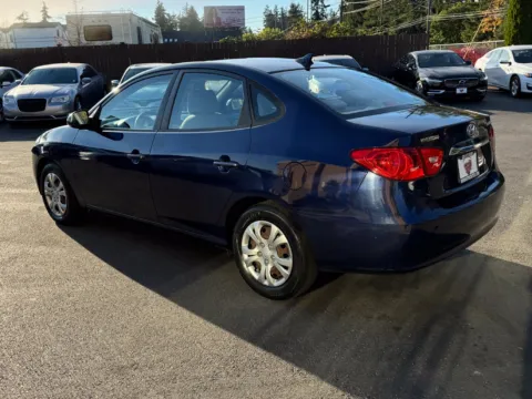 More photos of 2010 Hyundai Elantra GLS at 9999 Auto Center, WA