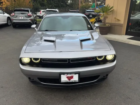 Photos of 2015 Dodge Challenger R/T for sale in Lakewood, WA at 9999 Auto Center
