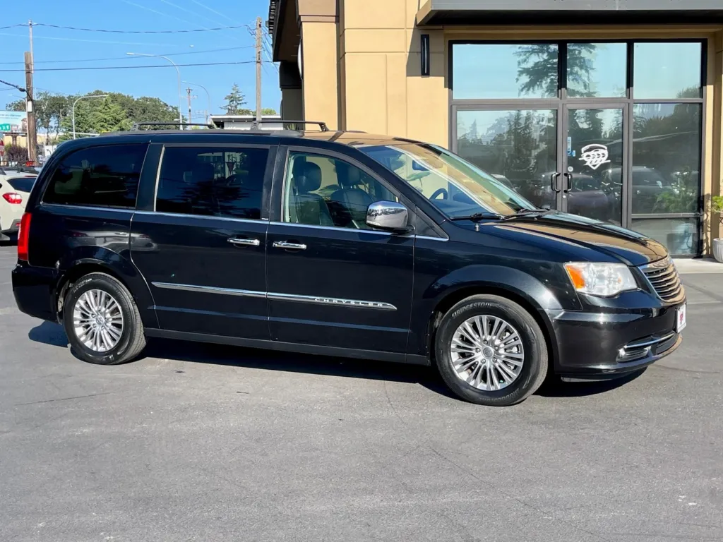 2013 Chrysler 2012 Chrysler Minivan For Sale 2012 Dodge Grand