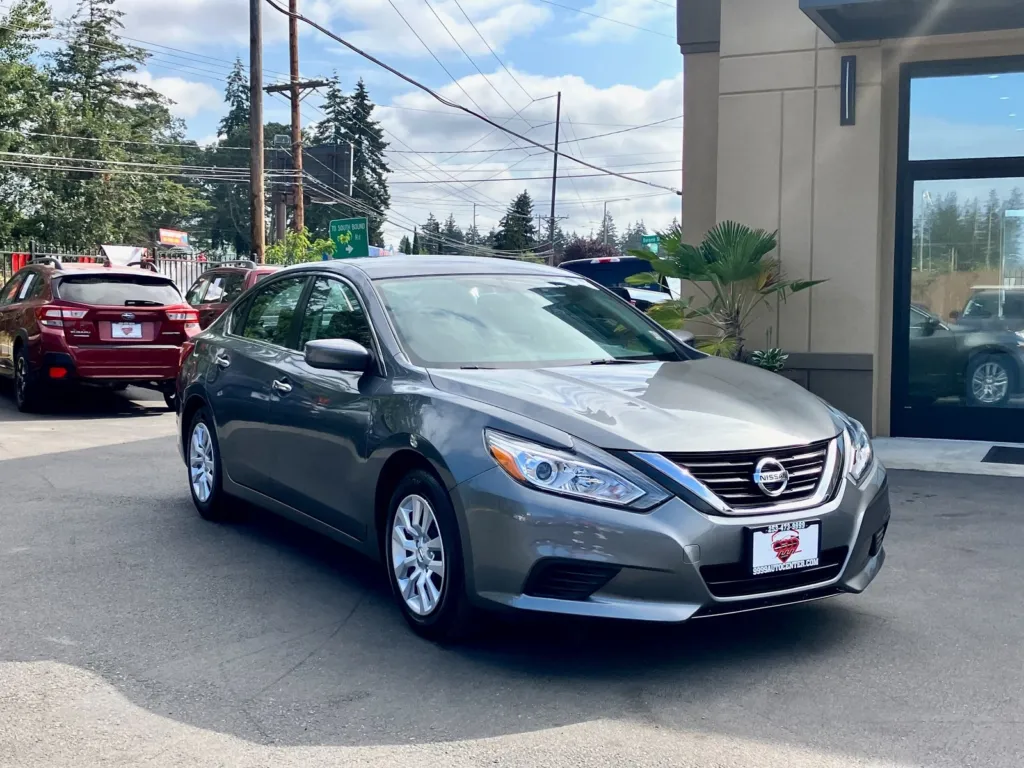 Used 2017 Nissan Altima 2.5 S for sale in Lakewood, WA at 9999