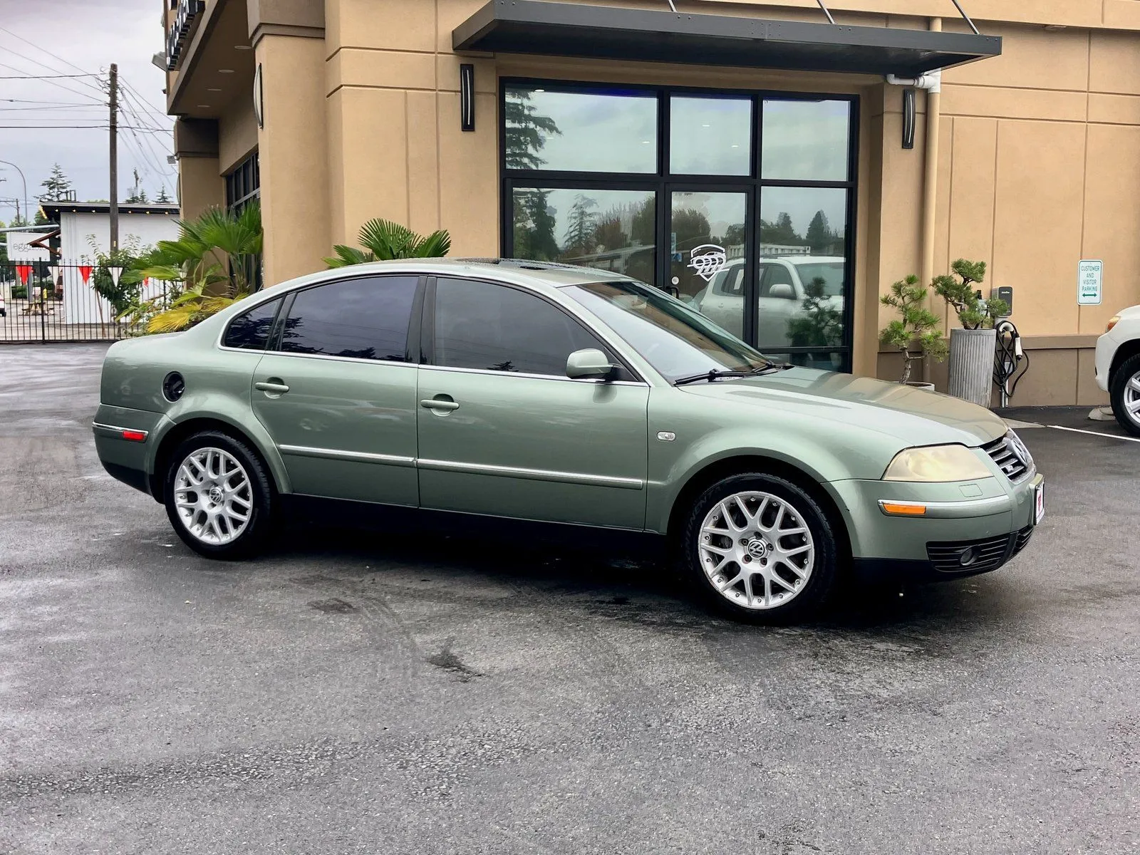 Green 2003 Volkswagen Passat W8 for sale in Lakewood, WA