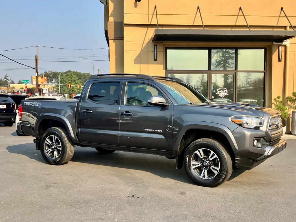 2016 Toyota Tacoma TRD Sport for sale in Lakewood, WA