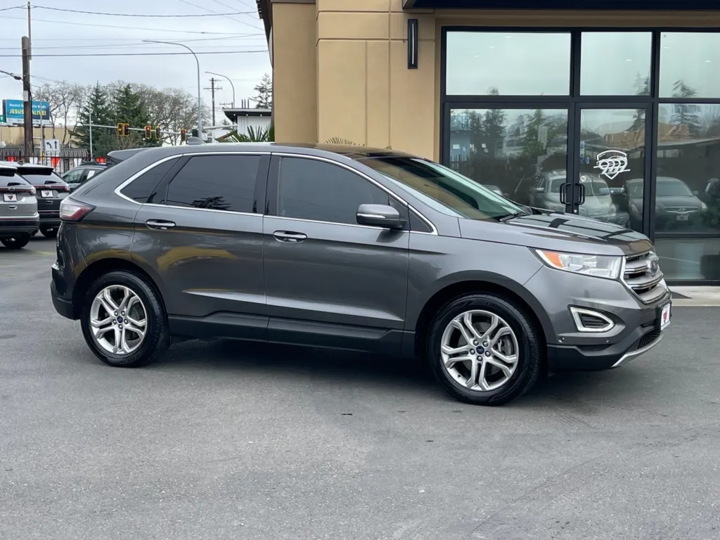 Used 2015 Ford Edge Titanium for sale in Lakewood, WA at 9999 Auto ...