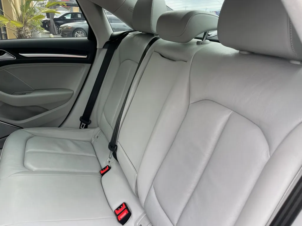 2016 Audi A3 2.0T Premium Plus photo 22