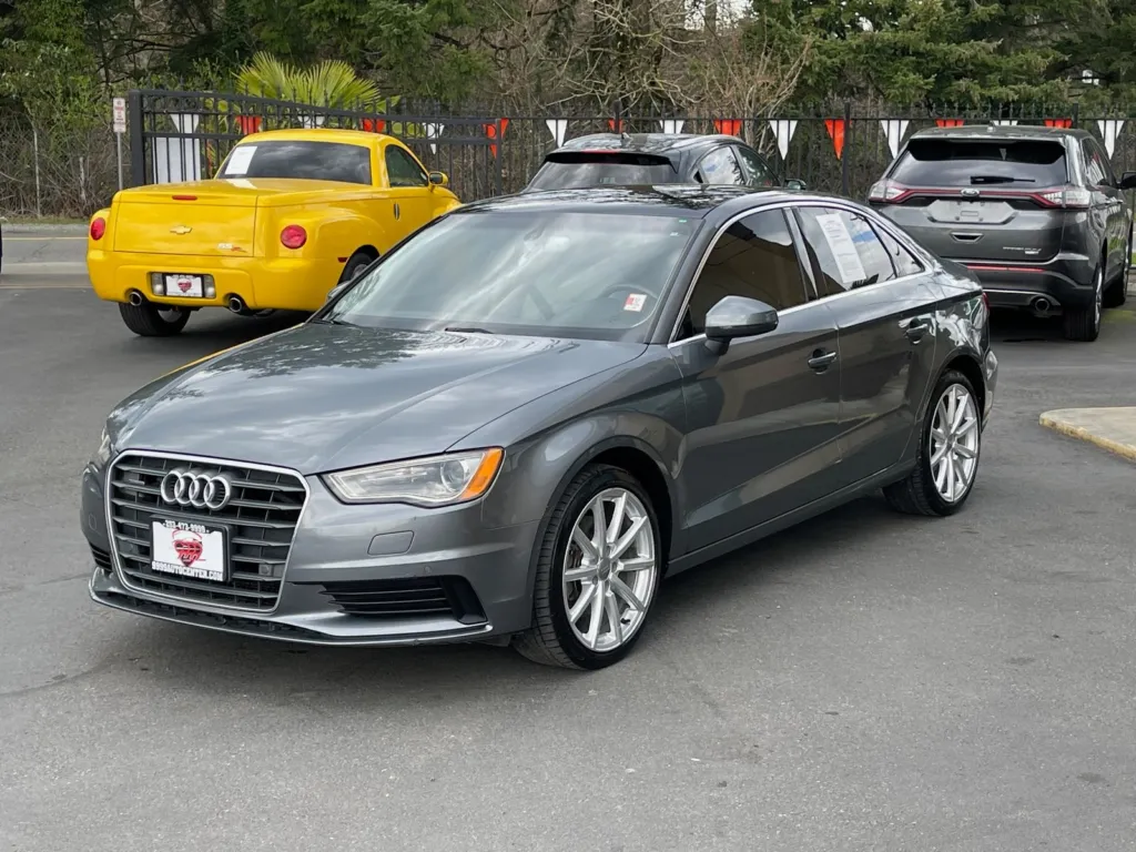 2016 Audi A3 2.0T Premium Plus photo 19