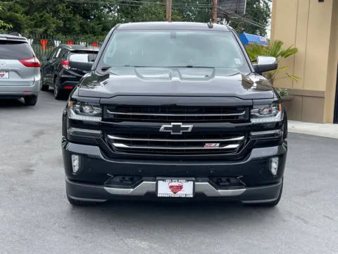 Photos of 2018 Chevrolet Silverado 1500 LTZ for sale in Lakewood, WA at 9999 Auto Center