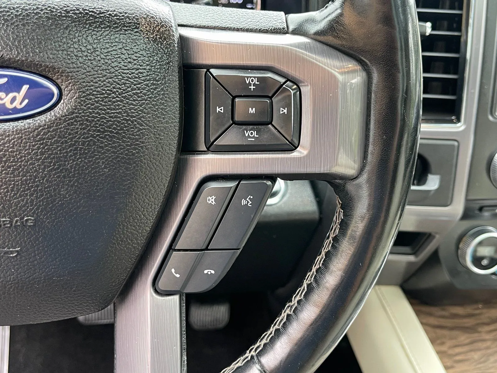 2018 Ford Expedition Platinum - Photo 29
