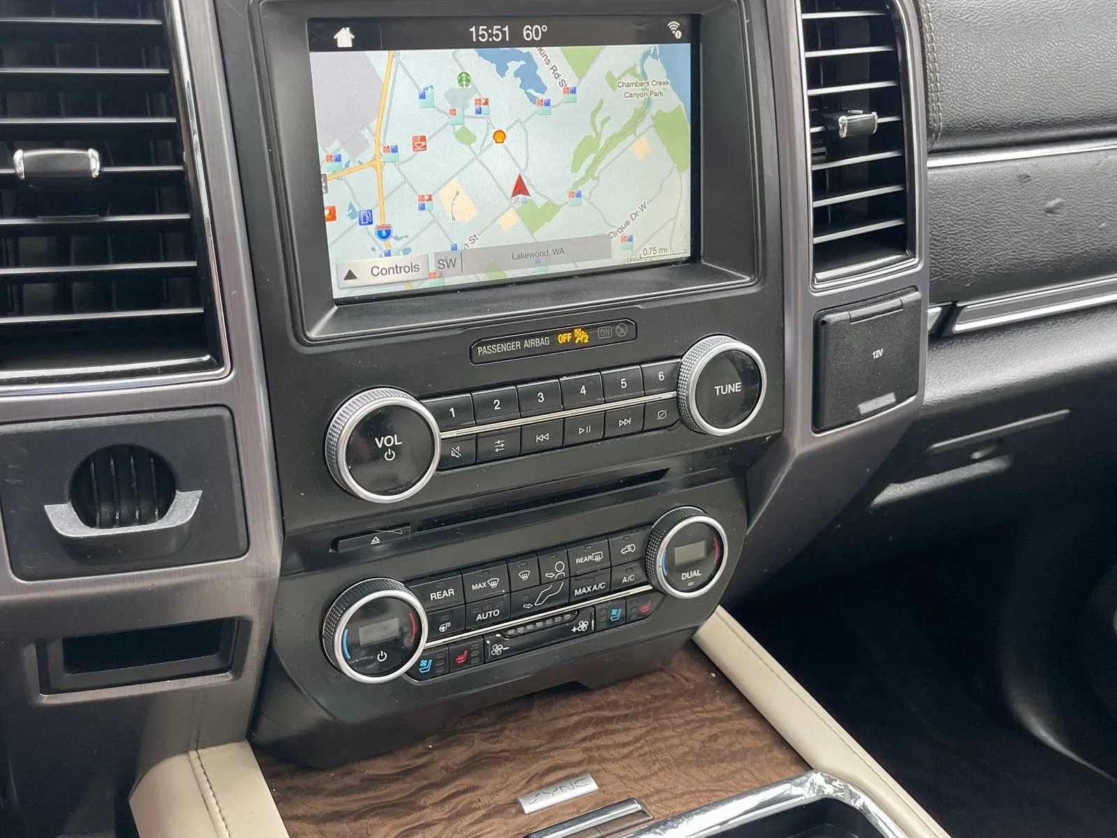 2018 Ford Expedition Platinum - Photo 27