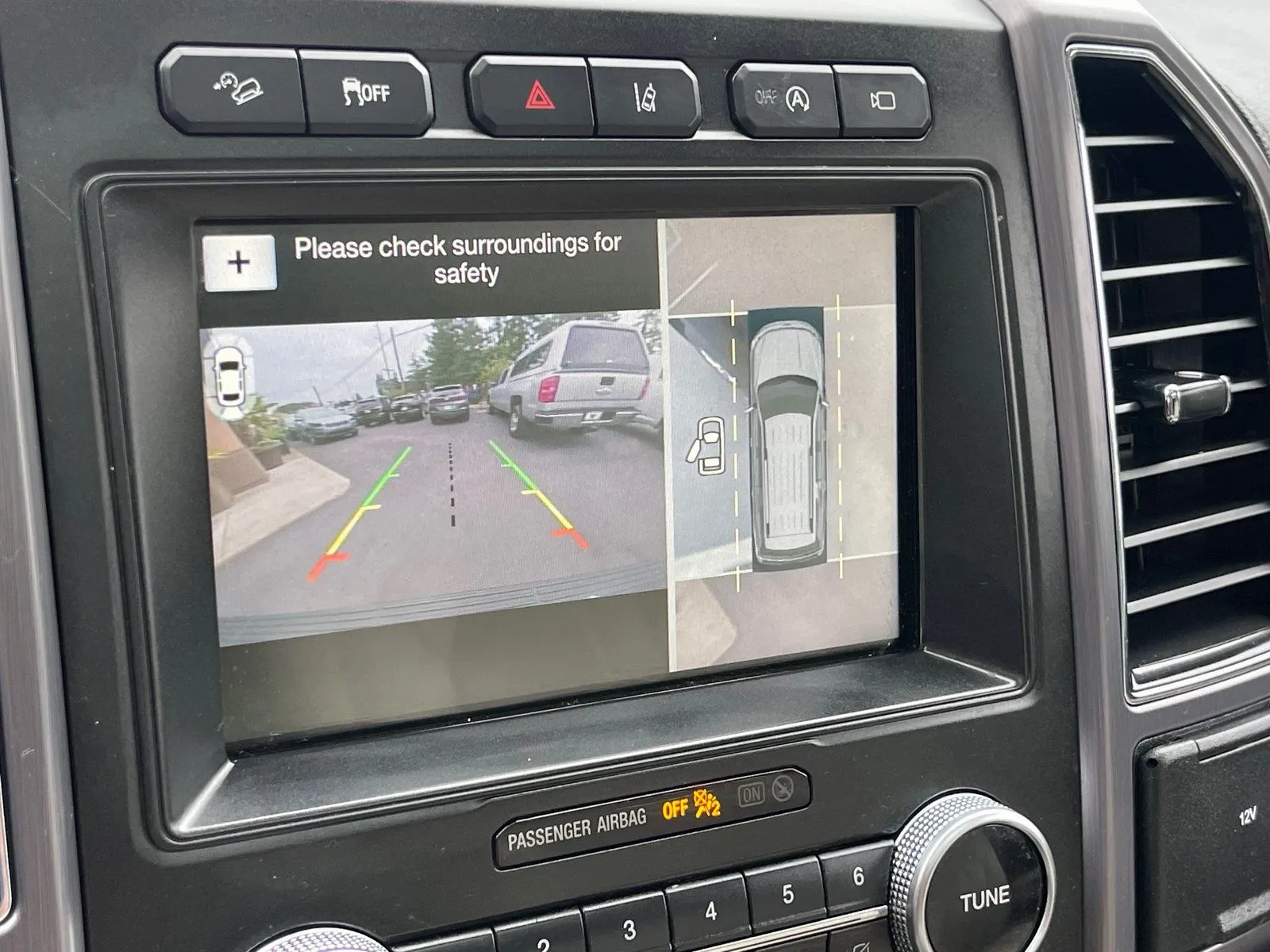 2018 Ford Expedition Platinum - Photo 33