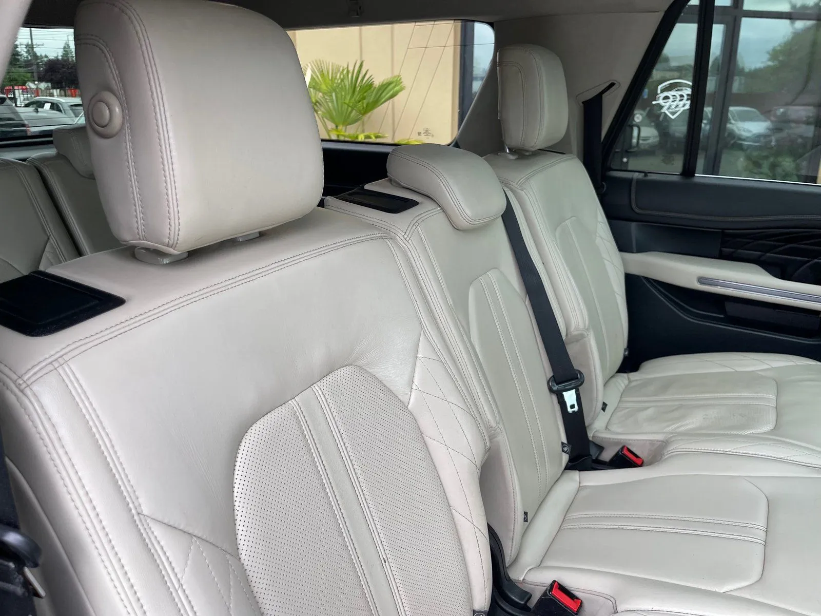 2018 Ford Expedition Platinum - Photo 22