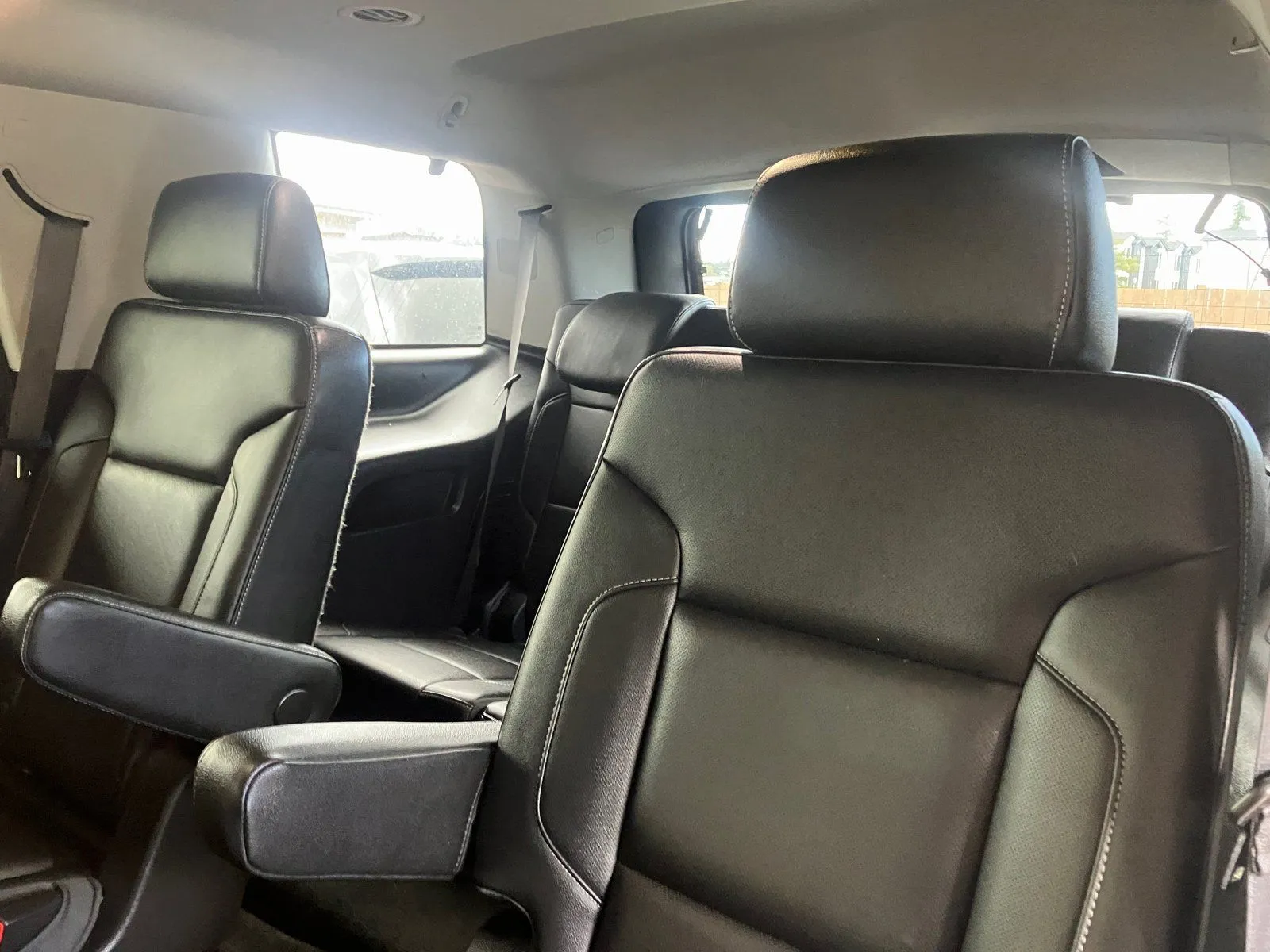 Chevrolet Tahoe photo 14