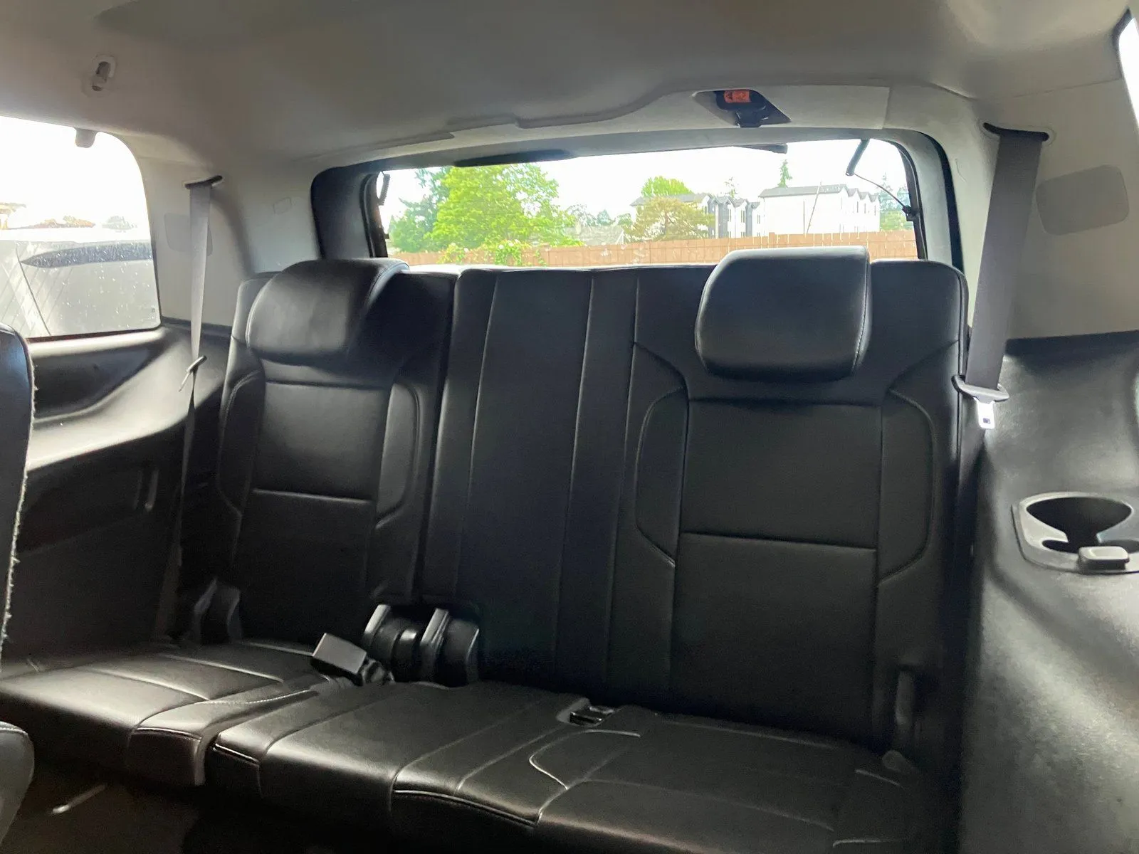 Chevrolet Tahoe photo 16