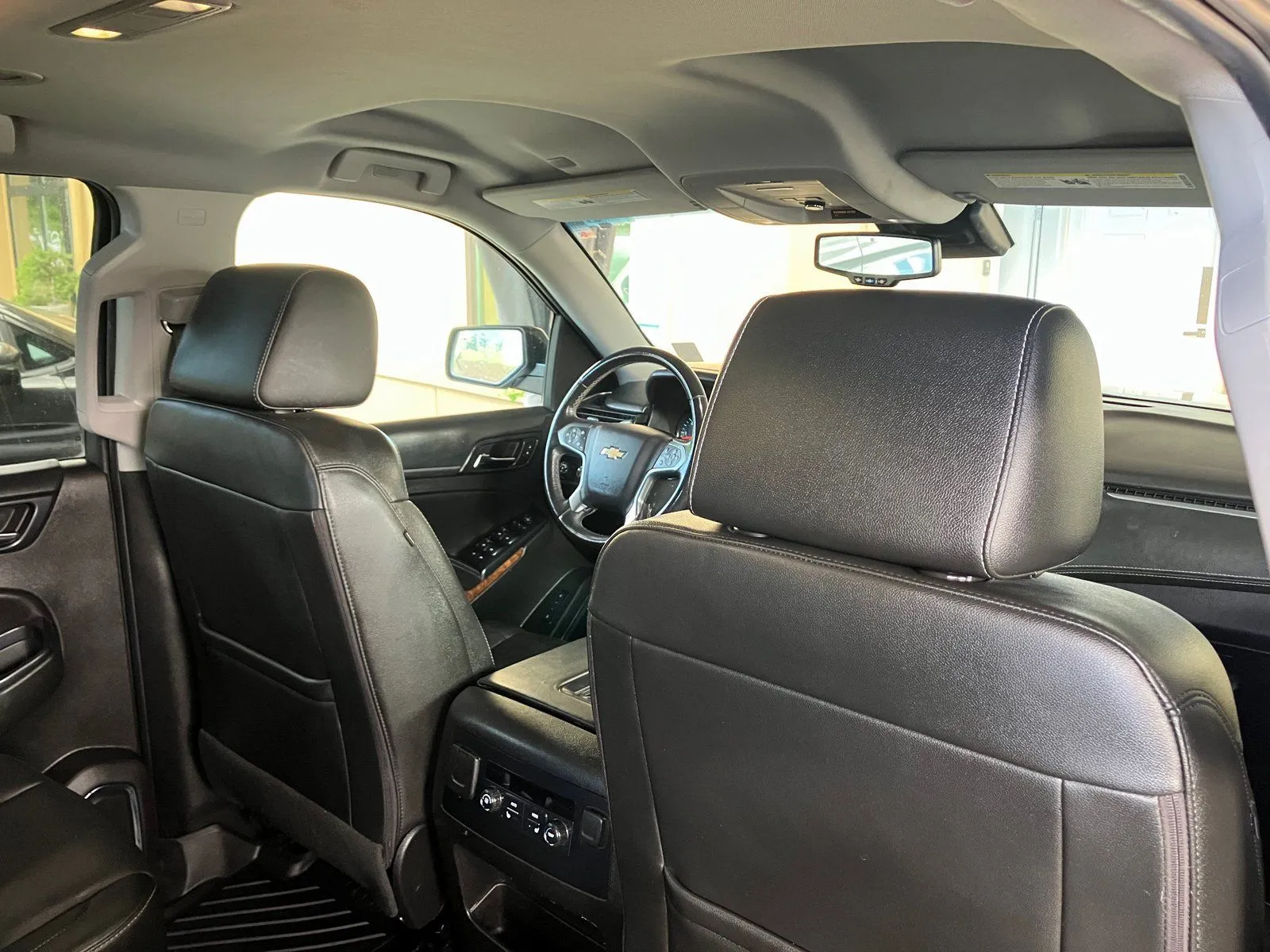 Chevrolet Tahoe photo 21