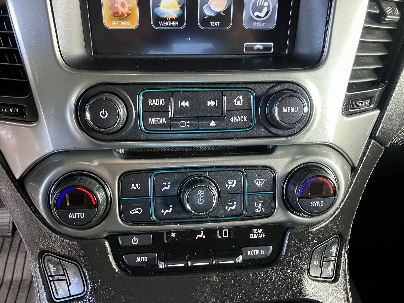 Chevrolet Tahoe photo 26