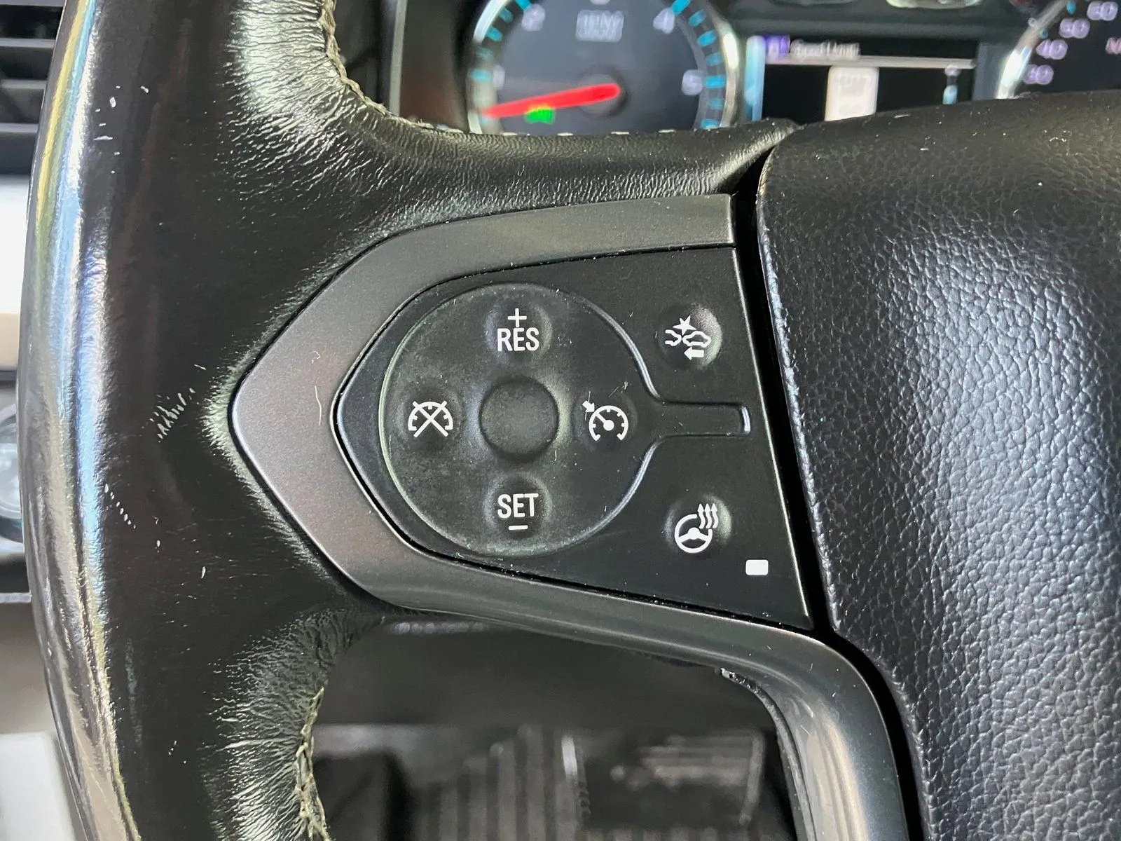 Chevrolet Tahoe photo 31