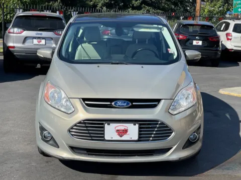 Photos of 2015 Ford C-Max Hybrid SEL for sale in Lakewood, WA at 9999 Auto Center