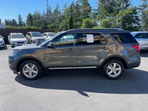 More photos of 2019 Ford Explorer XLT at 9999 Auto Center, WA