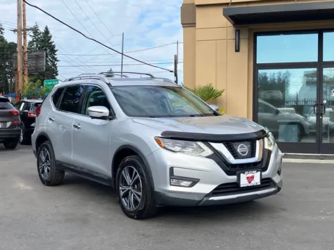 Photos of 2017 Nissan Rogue SL for sale in Lakewood, WA at 9999 Auto Center