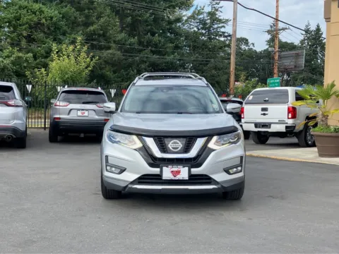 Another view of 2017 Nissan Rogue SL for sale in Lakewood, WA at 9999 Auto Center