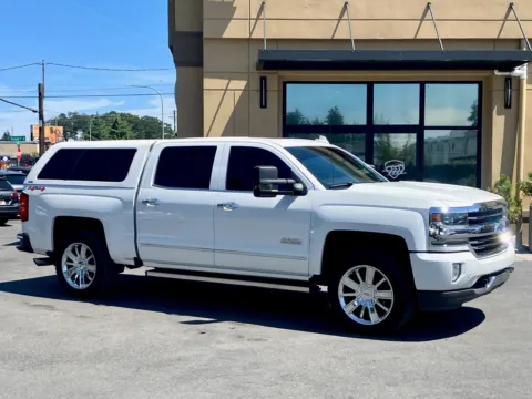 White 2017 Chevrolet Silverado 1500 High Country for sale in Lakewood, WA