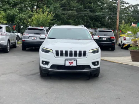 Another view of 2019 Jeep Cherokee Limited for sale in Lakewood, WA at 9999 Auto Center