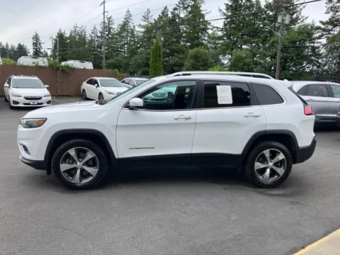 More photos of 2019 Jeep Cherokee Limited at 9999 Auto Center, WA