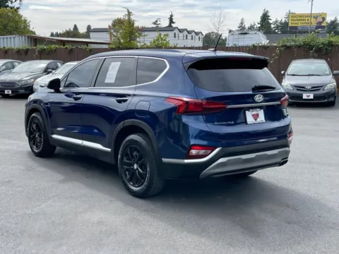 More photos of 2020 Hyundai Santa Fe SE at 9999 Auto Center, WA