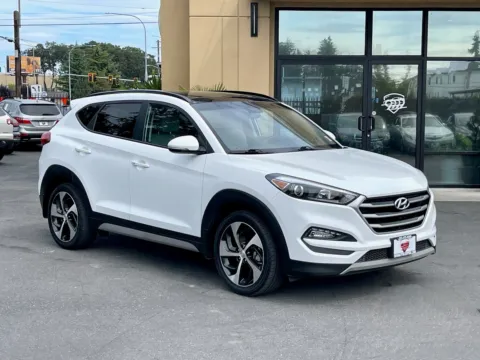 White 2018 Hyundai Tucson Value for sale in Lakewood, WA