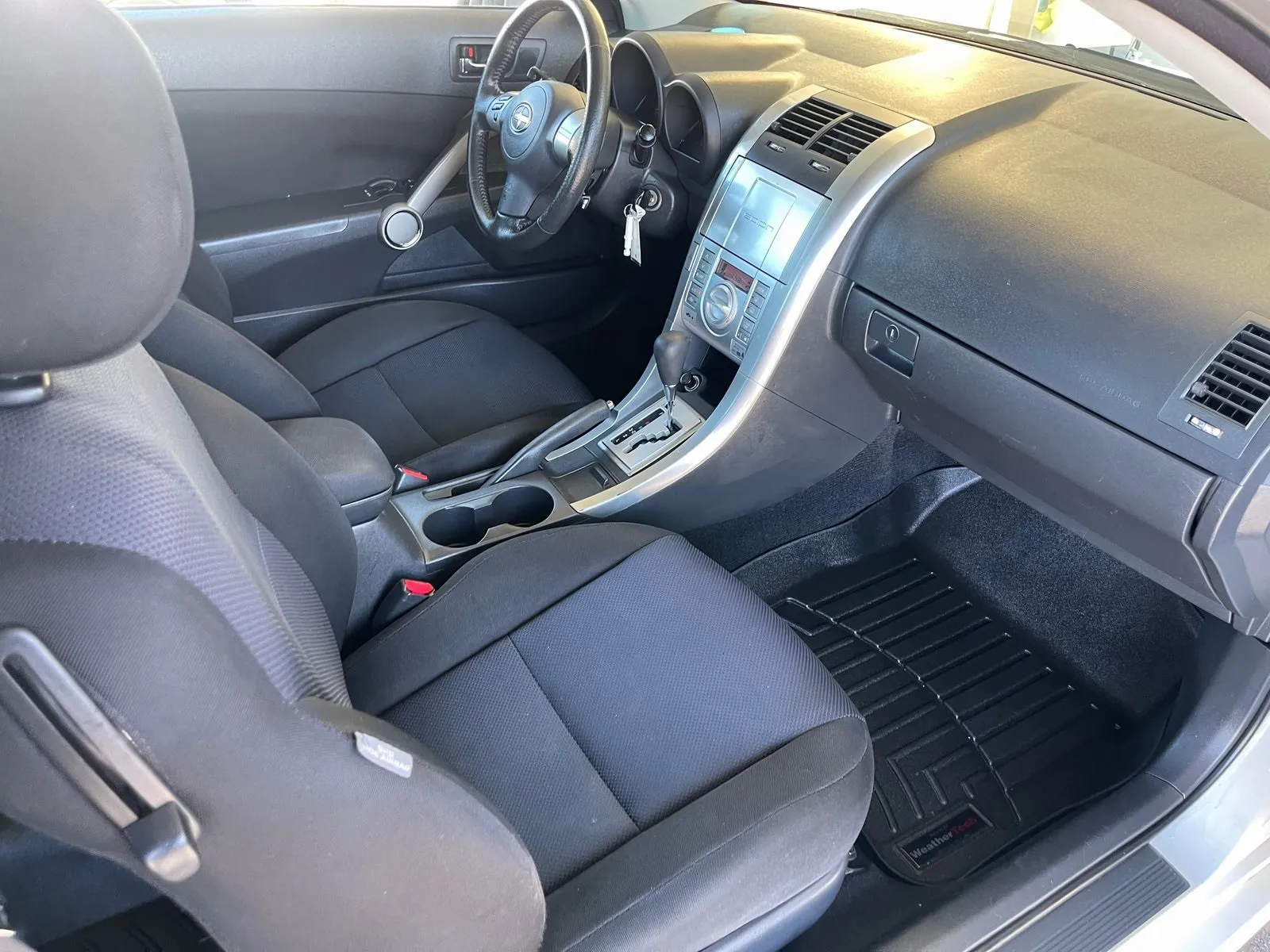 2009 Scion tC Base photo 12