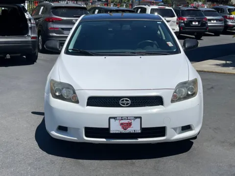 Photos of 2009 Scion tC for sale in Lakewood, WA at 9999 Auto Center