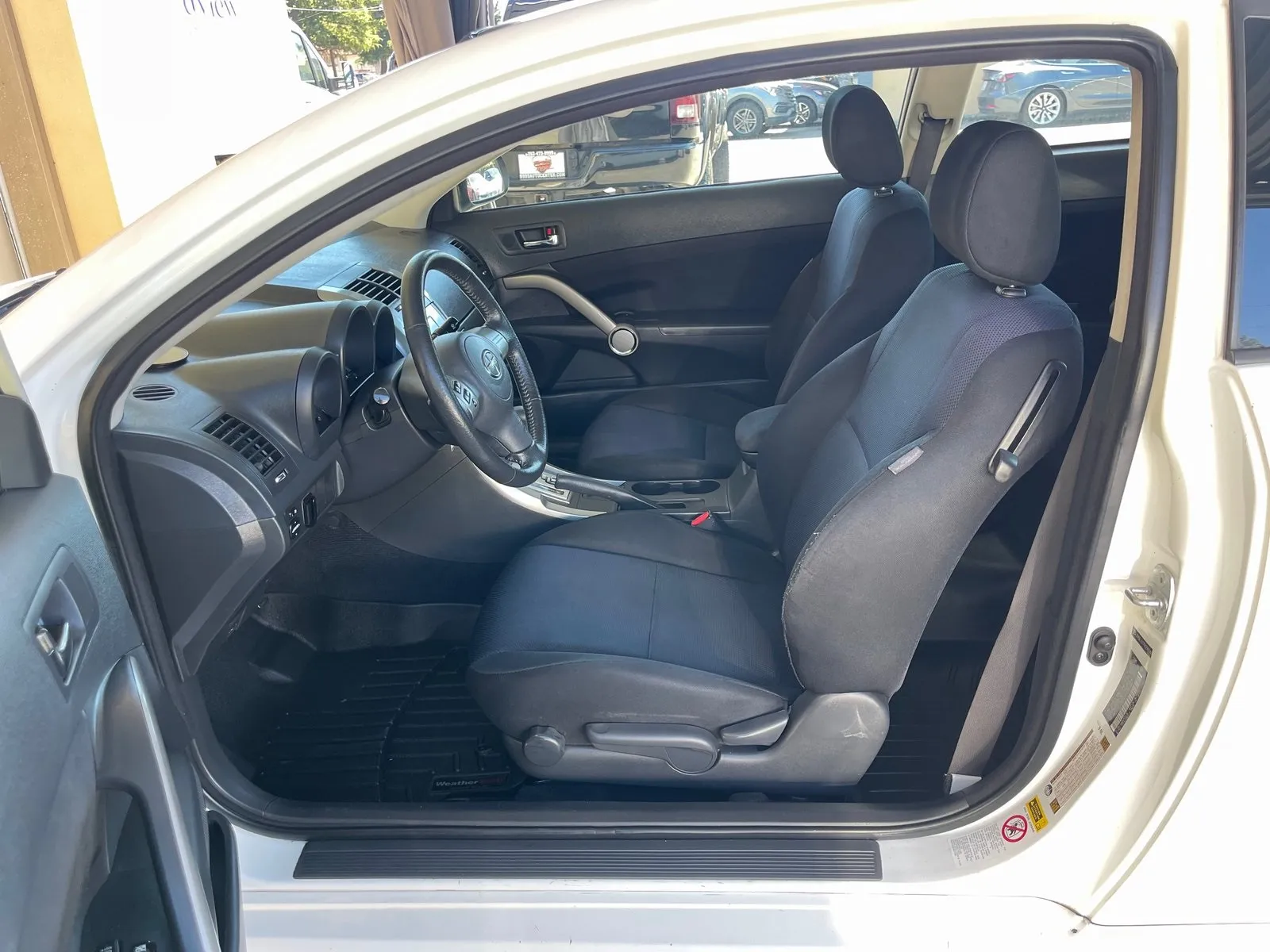 2009 Scion tC Base photo 10