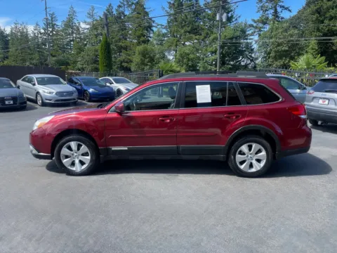 Another view of 2012 Subaru Outback 3.6R for sale in Lakewood, WA at 9999 Auto Center