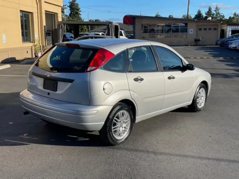 More photos of 2007 Ford Focus SES at 9999 Auto Center, WA