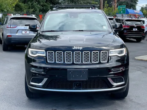 Photos of 2018 Jeep Grand Cherokee Summit for sale in Lakewood, WA at 9999 Auto Center
