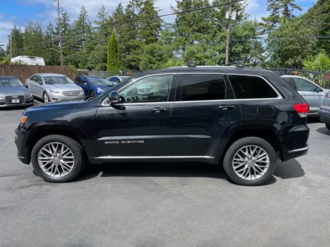 More photos of 2018 Jeep Grand Cherokee Summit at 9999 Auto Center, WA