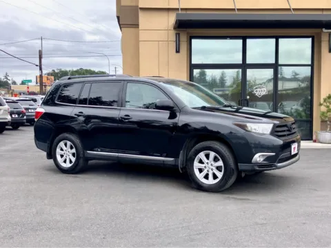 Black 2012 Toyota Highlander SE for sale in Lakewood, WA
