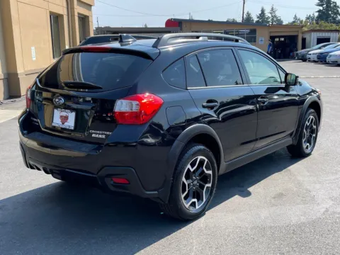 More photos of 2016 Subaru Crosstrek 2.0i Limited at 9999 Auto Center, WA