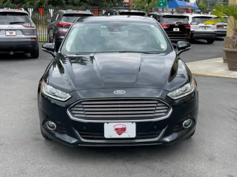 Photos of 2014 Ford Fusion Titanium for sale in Lakewood, WA at 9999 Auto Center