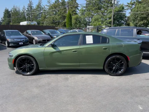 More photos of 2018 Dodge Charger V6 at 9999 Auto Center, WA