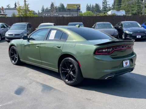 More photos of 2018 Dodge Charger V6 at 9999 Auto Center, WA