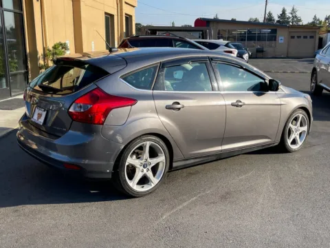More photos of 2014 Ford Focus Titanium at 9999 Auto Center, WA