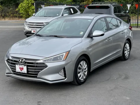 Another view of 2020 Hyundai Elantra SE for sale in Lakewood, WA at 9999 Auto Center