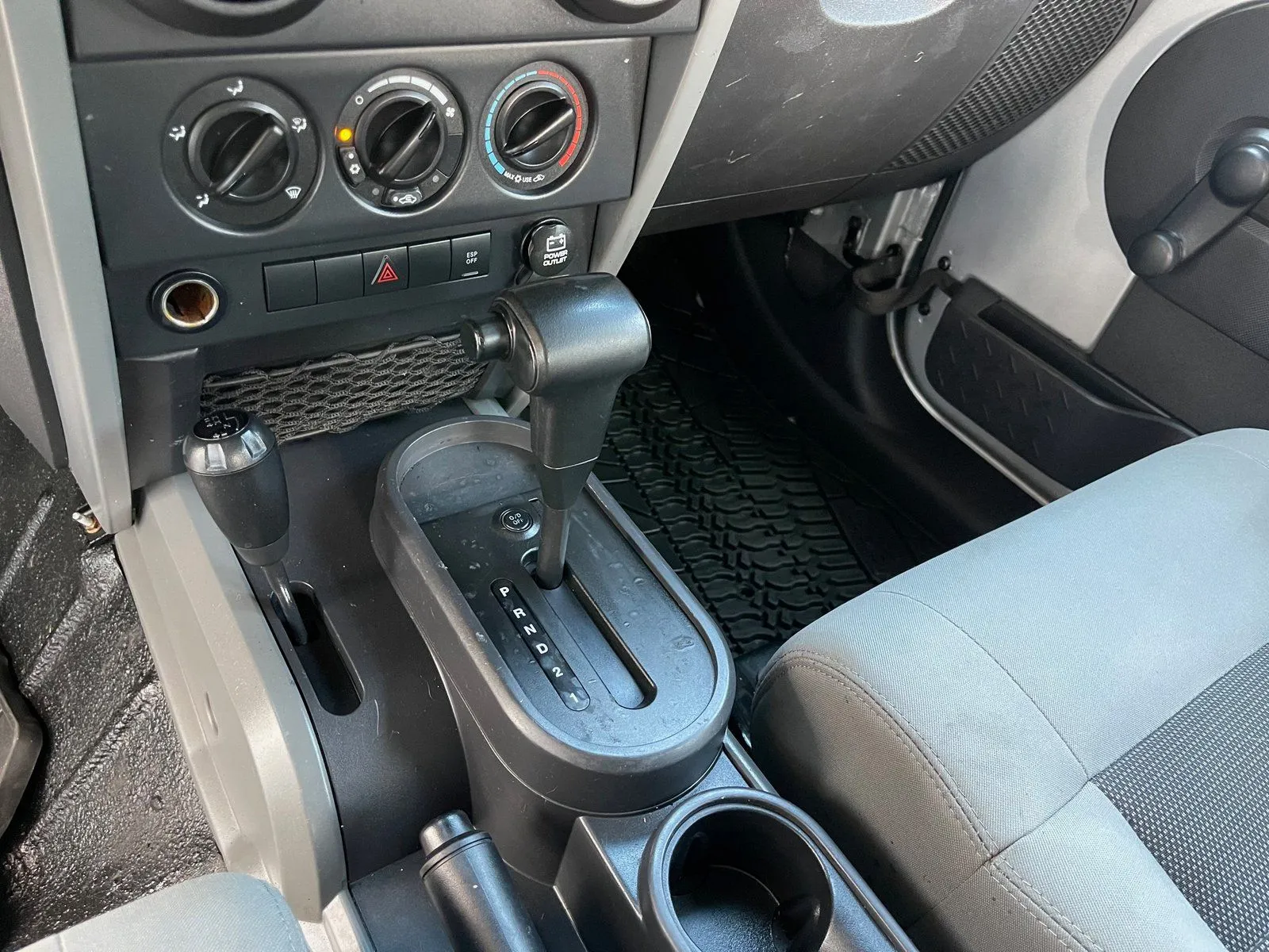 Jeep Wrangler photo 27