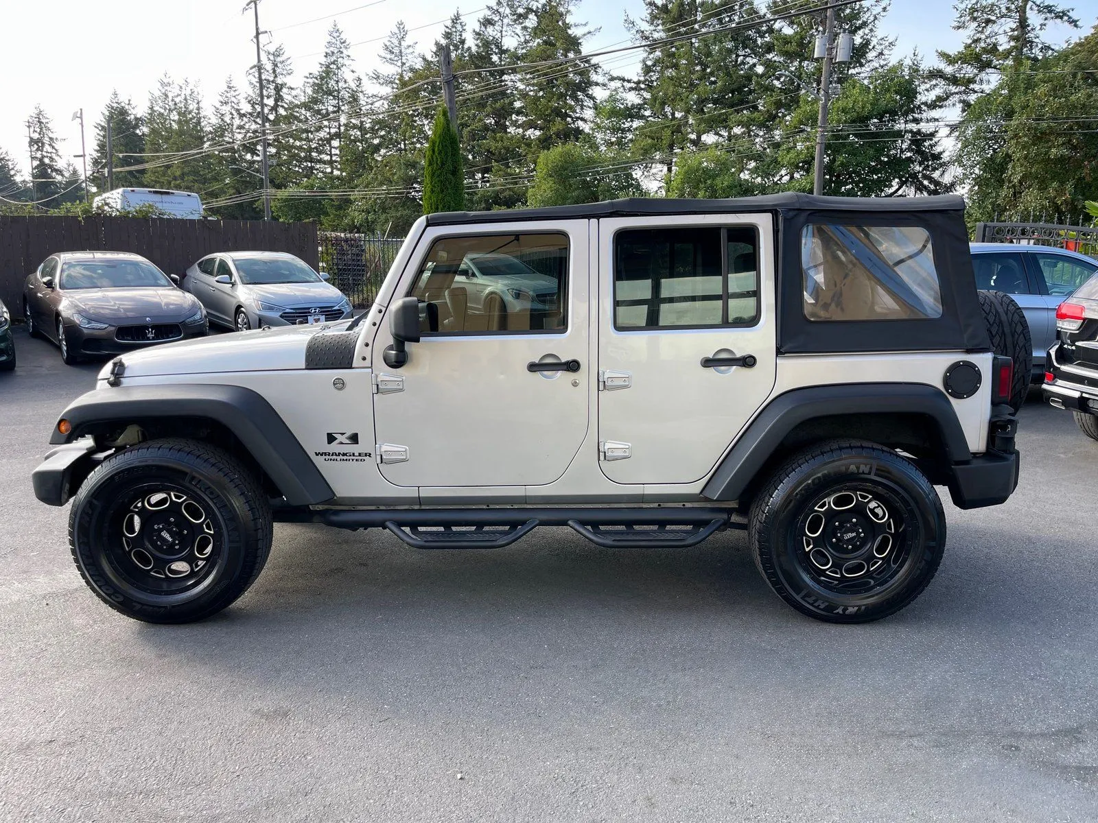 Jeep Wrangler photo 7