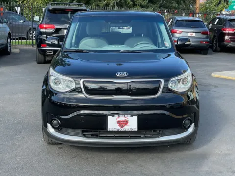 Photos of 2016 Kia Soul EV for sale in Lakewood, WA at 9999 Auto Center