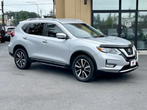 Silver 2019 Nissan Rogue SL for sale in Lakewood, WA