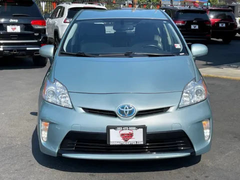 Photos of 2014 Toyota Prius Four for sale in Lakewood, WA at 9999 Auto Center