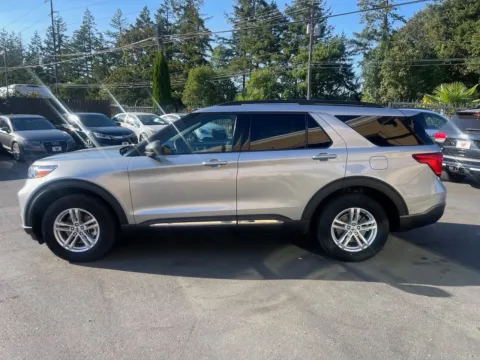 More photos of 2020 Ford Explorer XLT at 9999 Auto Center, WA