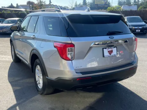 More photos of 2020 Ford Explorer XLT at 9999 Auto Center, WA