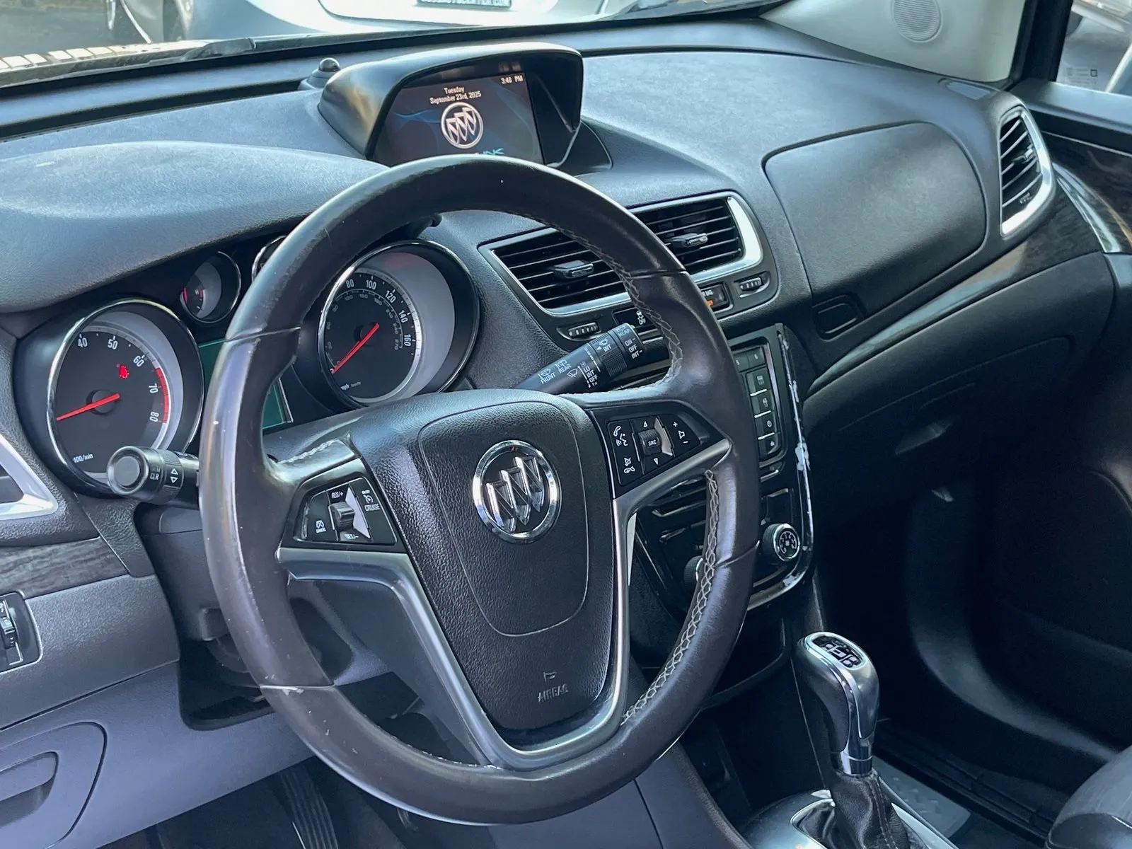 2016 Buick Encore Base photo 33